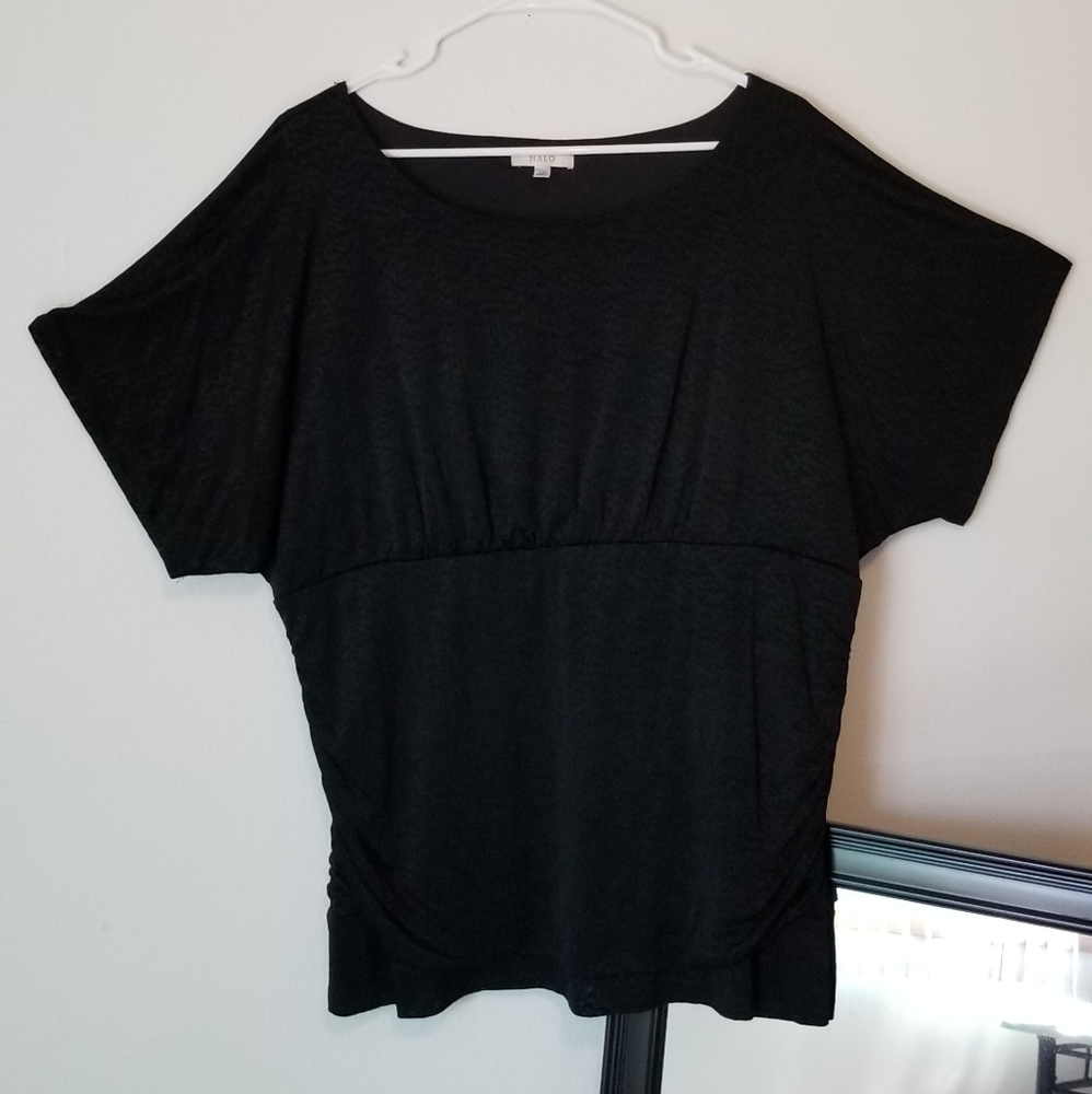 HALO size 1x beautiful black leopard print blouse